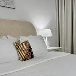 شقه راقيه